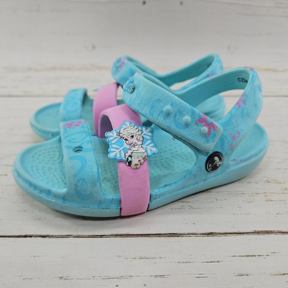 Crocs Disney Frozen Elsa Sandals Girls Size C9 Blue Pink‎ Sandals Shoes